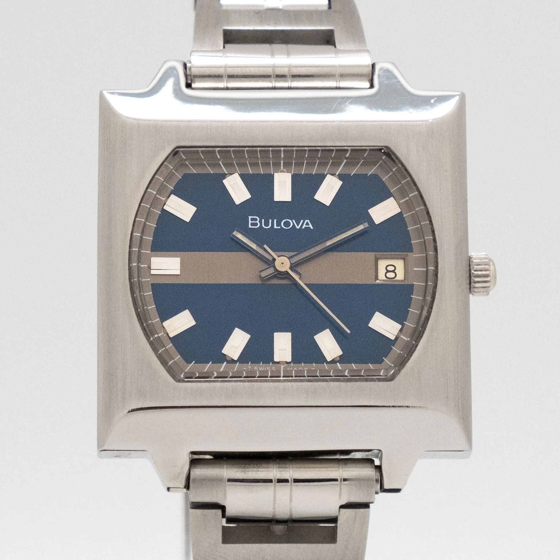 1973 Vintage Bulova Reference T-3263 Date Stainless Steel Watch (# 14597)