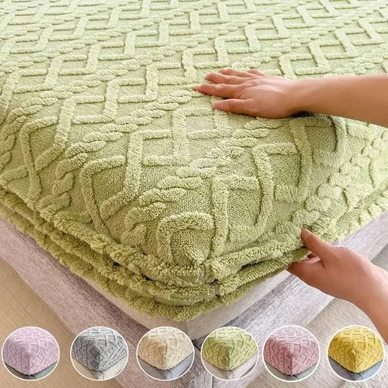 3D Embossed Velvet Mattress Cover for winter
