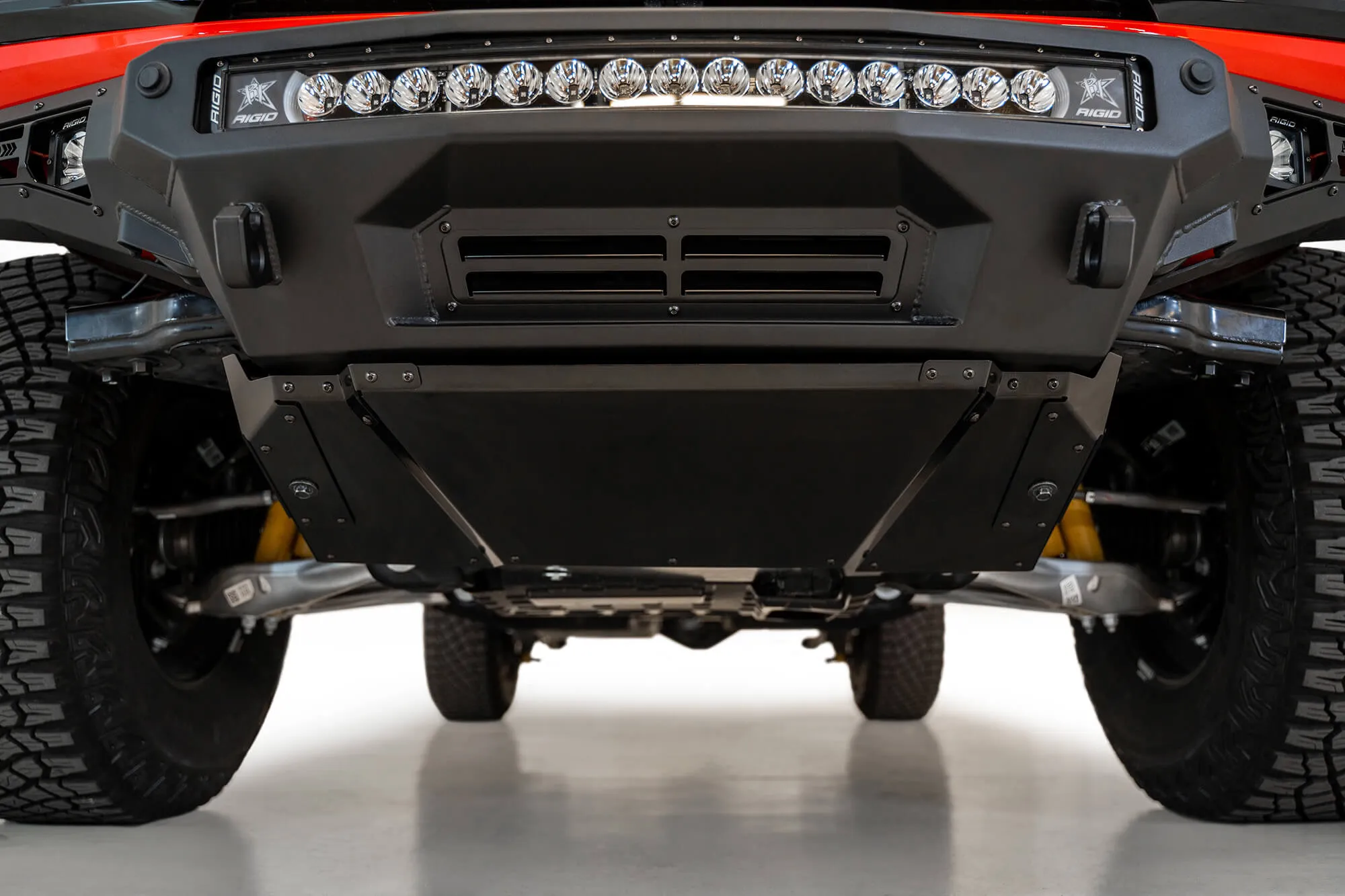Addictive Desert Designs AC23007NA03 - Ford Bronco 2021 Up Stealth Fighter Front Bumper Skid Plate Kit in Satin Black