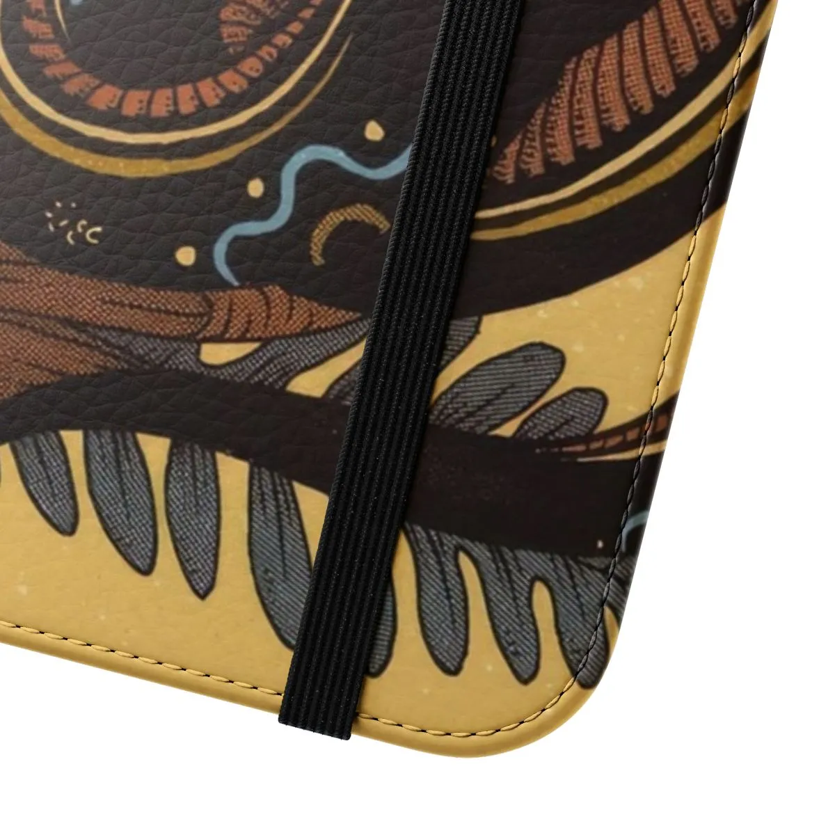 Artisanal Snake-Inspired Phone Case for Modern Style