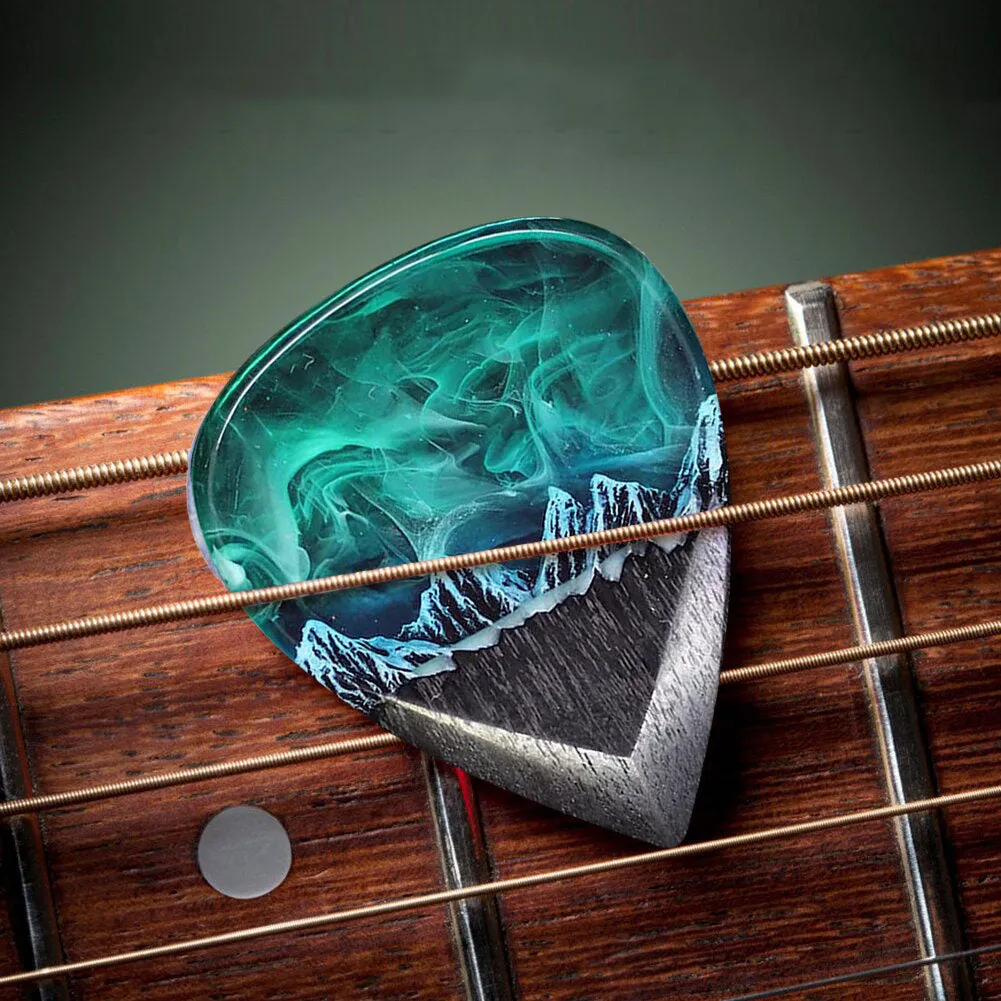 Aurora Borealis Guitar Pick