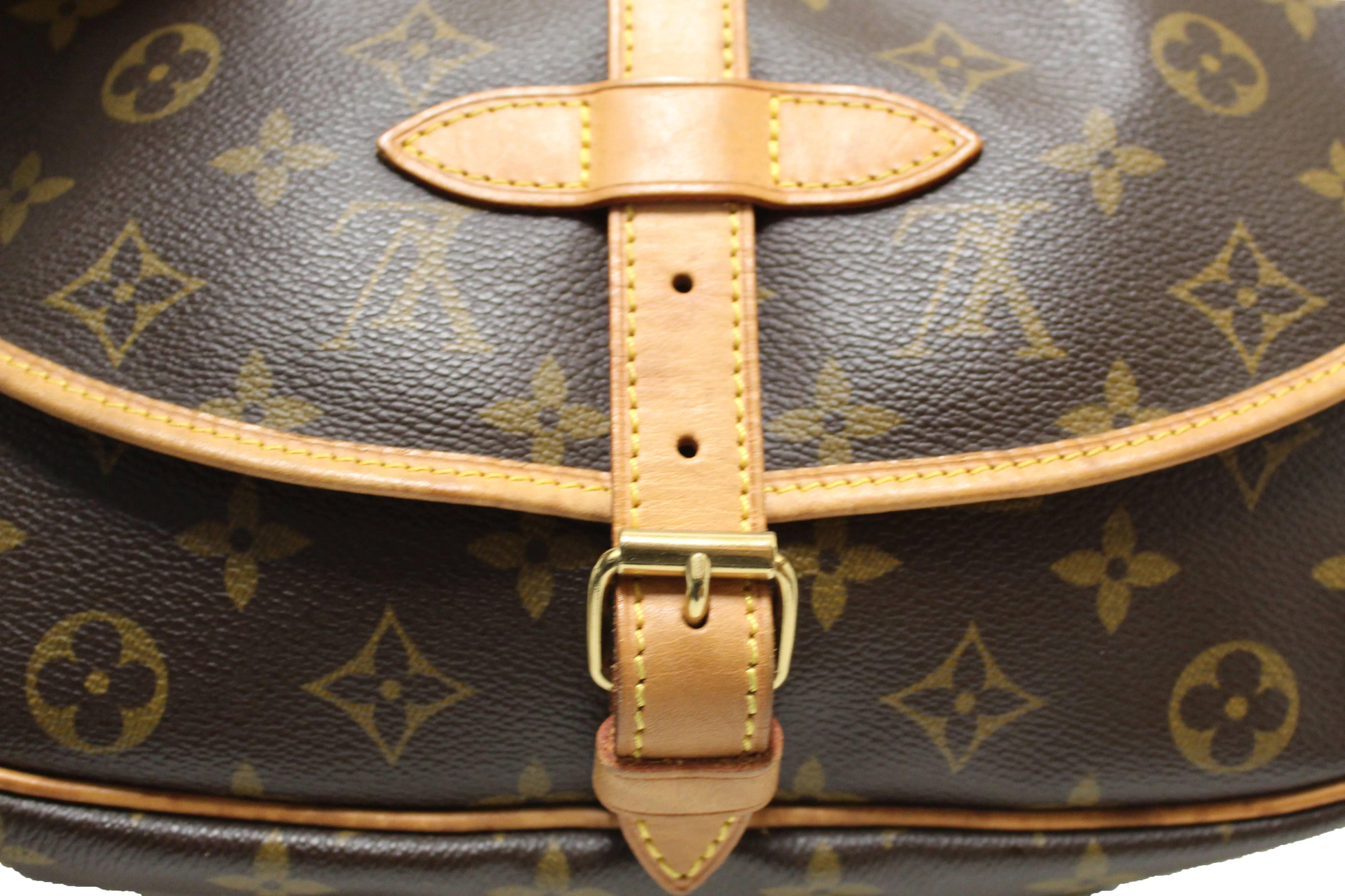 Authentic Louis Vuitton Classic Monogram Canvas Saumur 30 Messenger Bag
