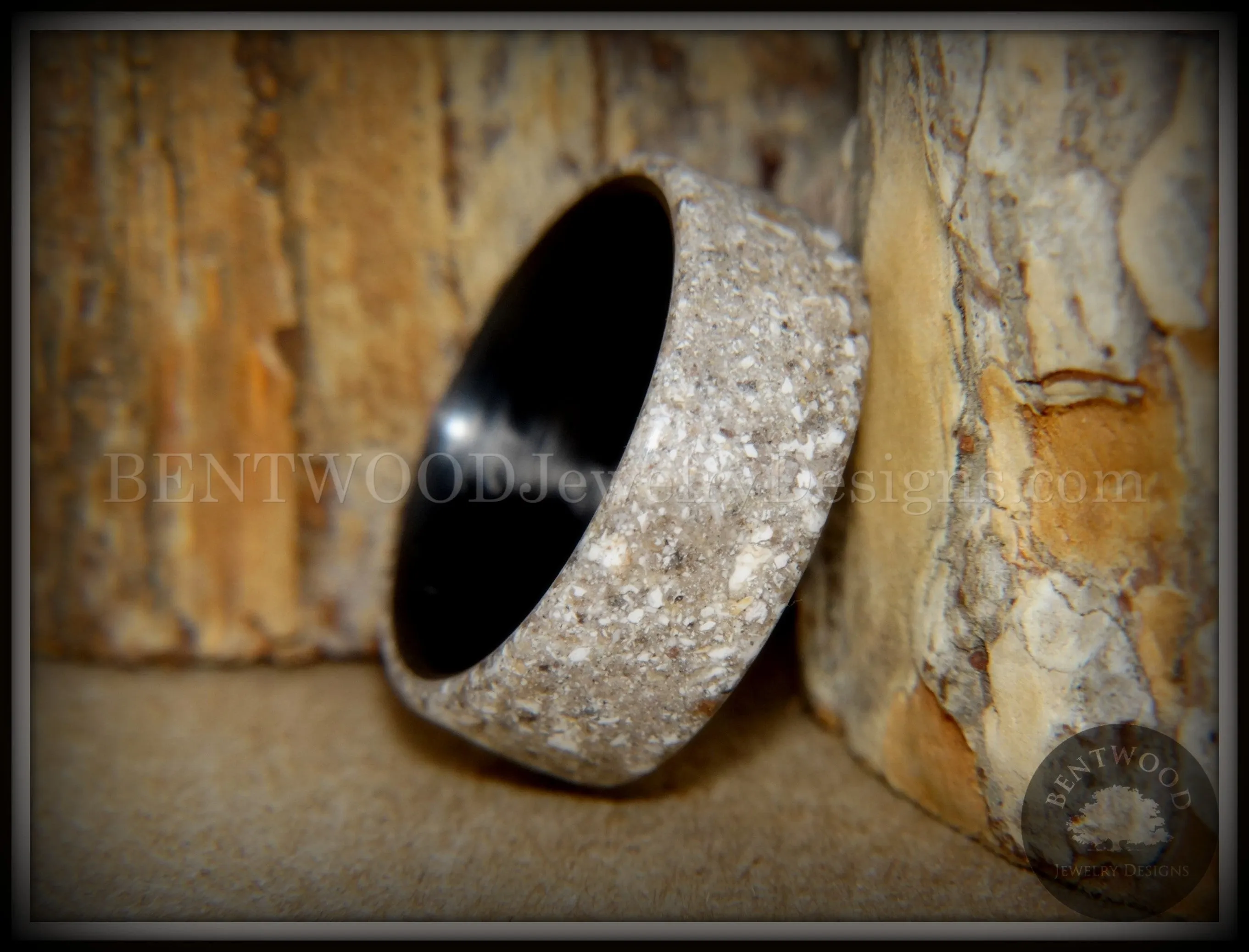Bentwood Ring - "Remembrance" Cremation Ash Inlay on Carbon Fiber Core Liner