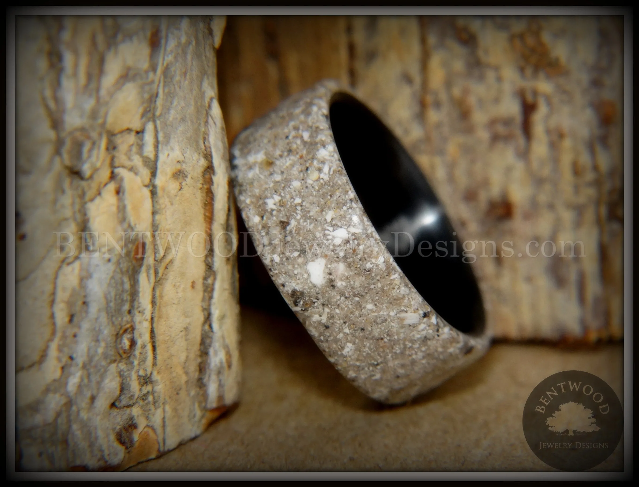 Bentwood Ring - "Remembrance" Cremation Ash Inlay on Carbon Fiber Core Liner