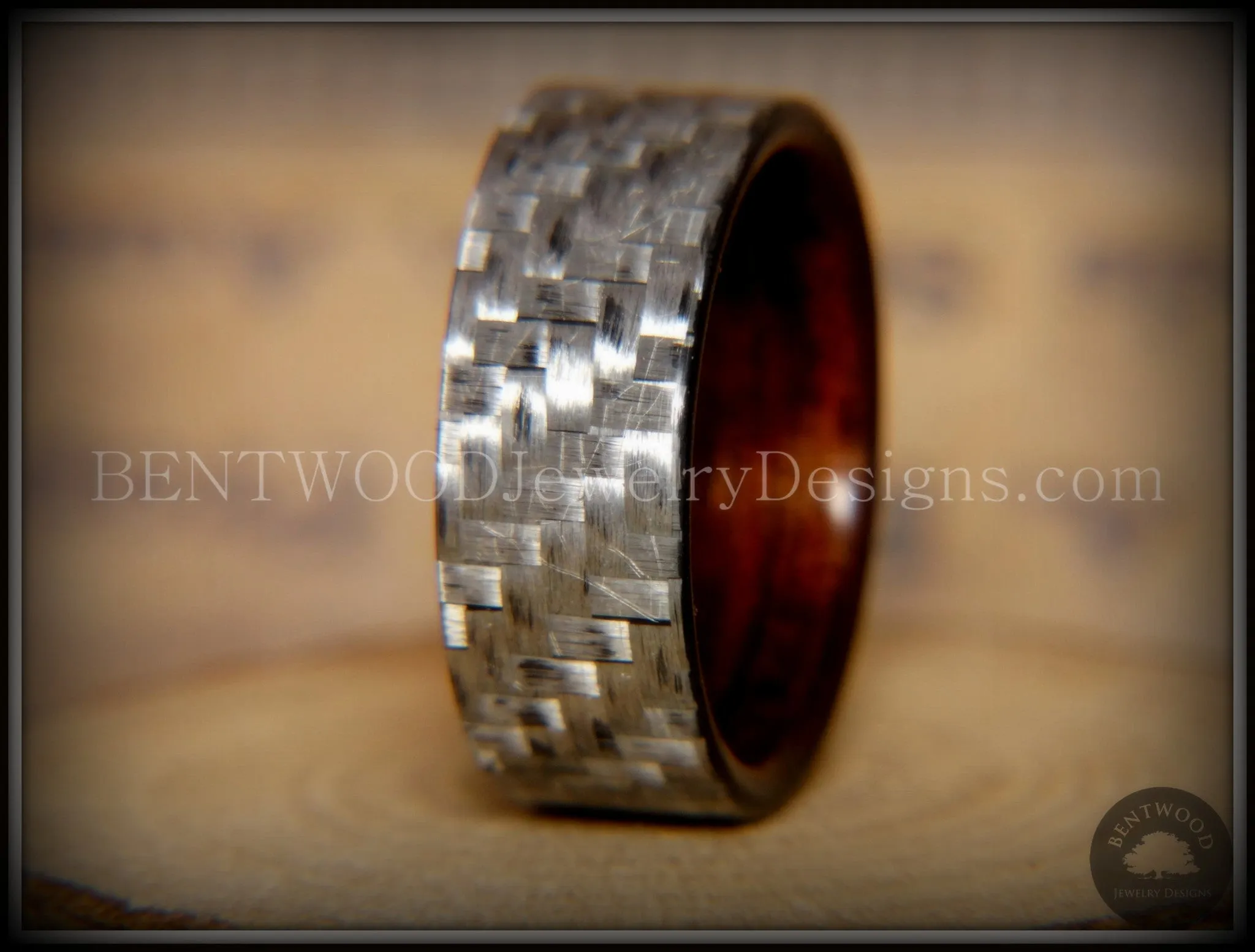Bentwood Ring - "Silver Twill" Carbon Fiber on Rosewood Wood Comfort Fit Core
