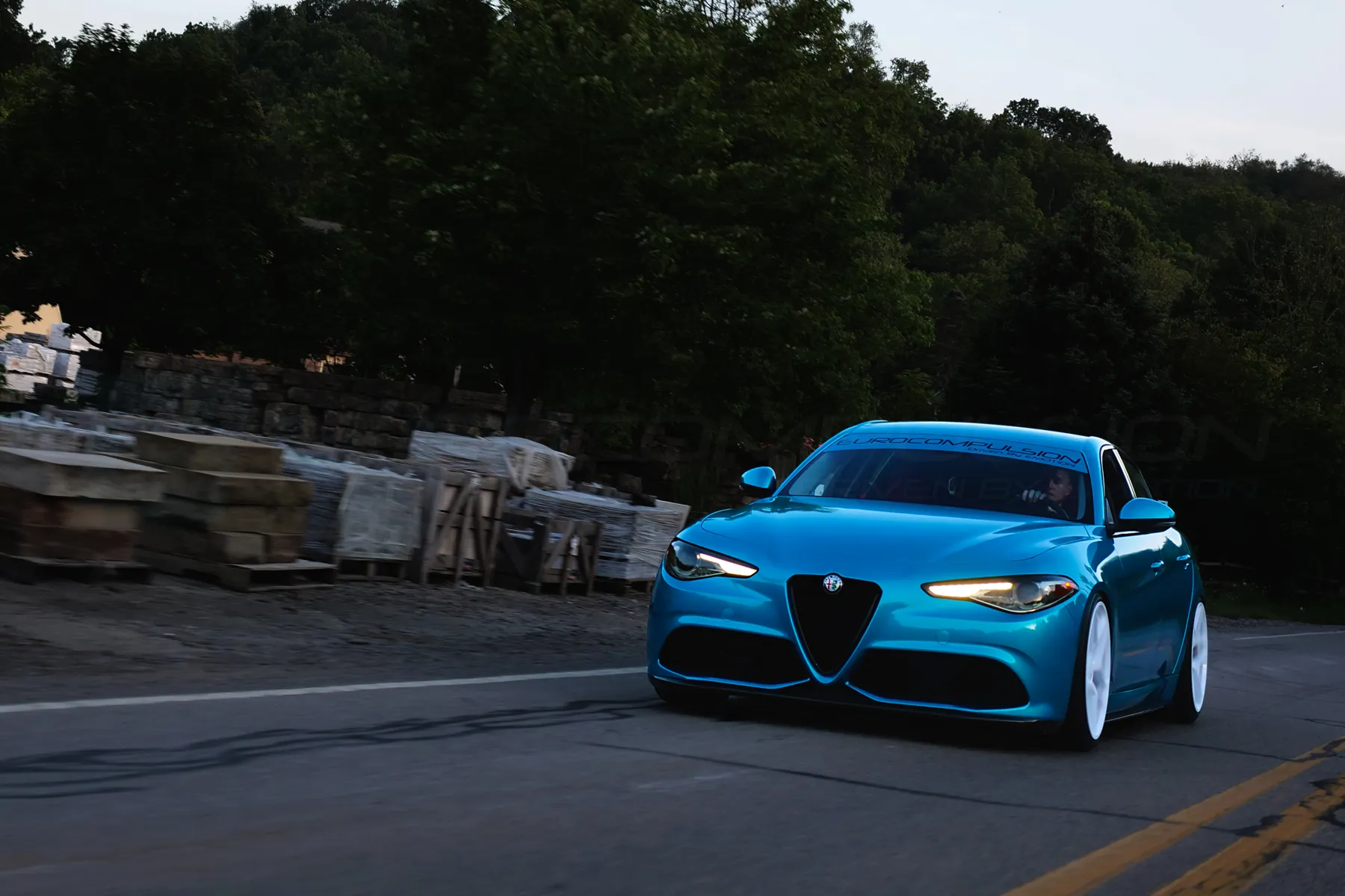 CARBON FIBER FULL FRONT LIP (ALFA ROMEO GIULIA 2.0L)