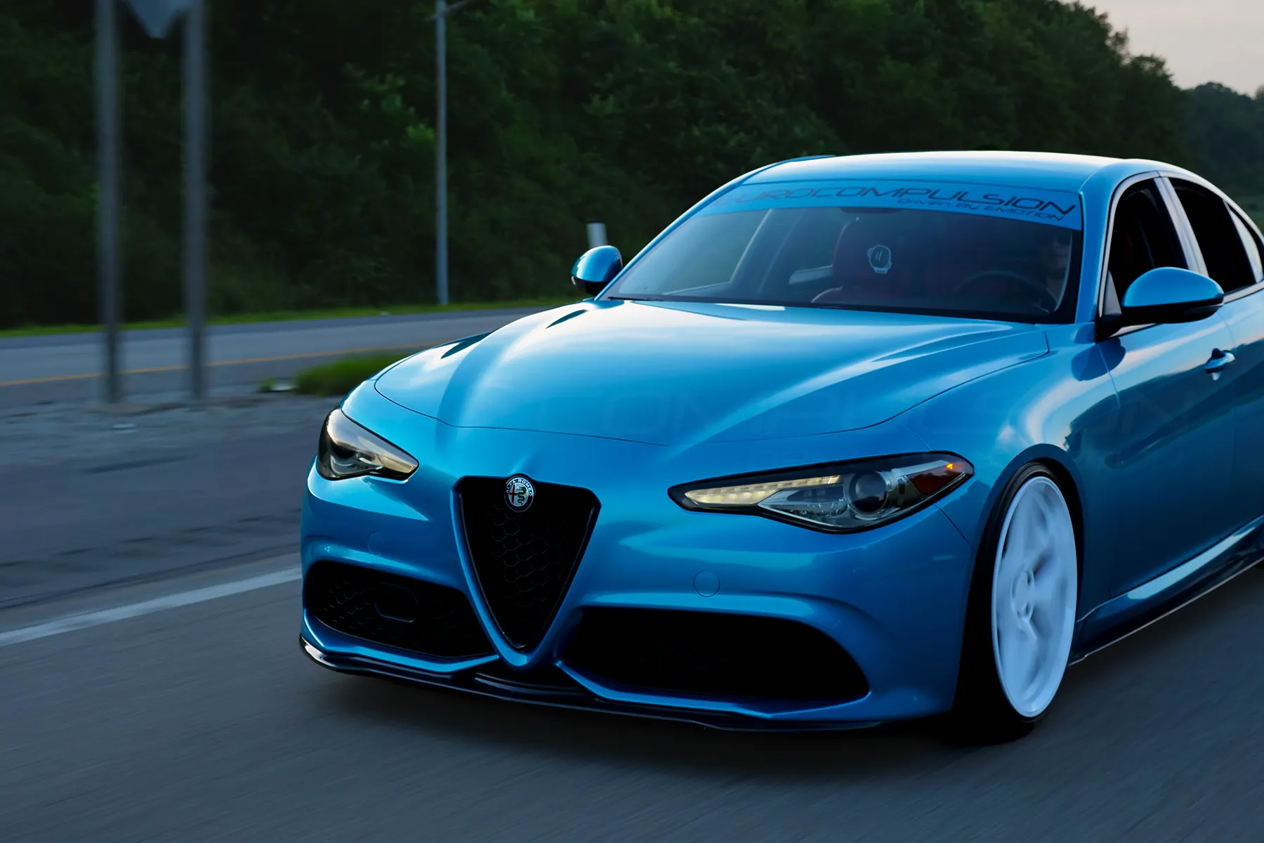CARBON FIBER FULL FRONT LIP (ALFA ROMEO GIULIA 2.0L)