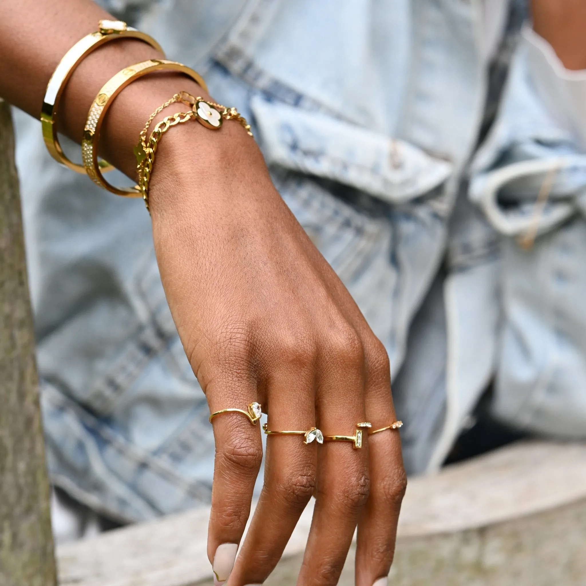 Carmenta Ring