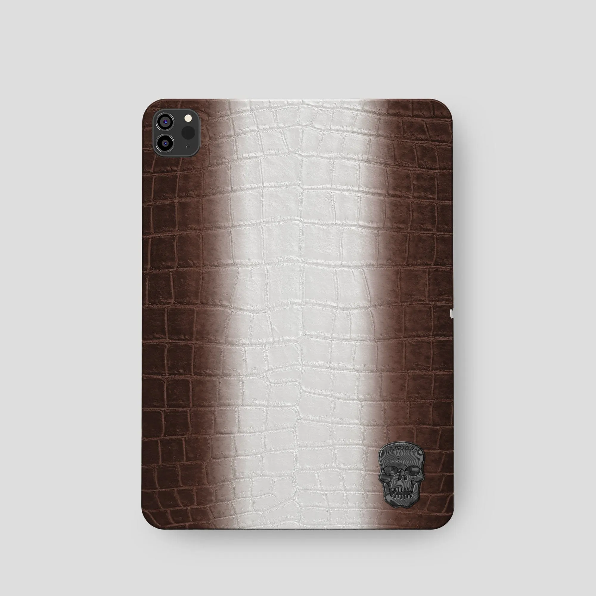 Case with Carbon Skull For iPad Pro 11-inch (2nd/3rd/4th gen) In Himalayan Crocodile