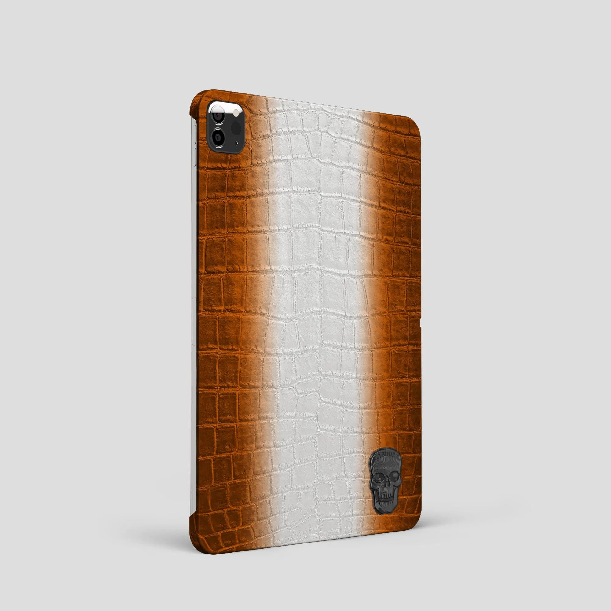Case with Carbon Skull For iPad Pro 11-inch (2nd/3rd/4th gen) In Himalayan Crocodile