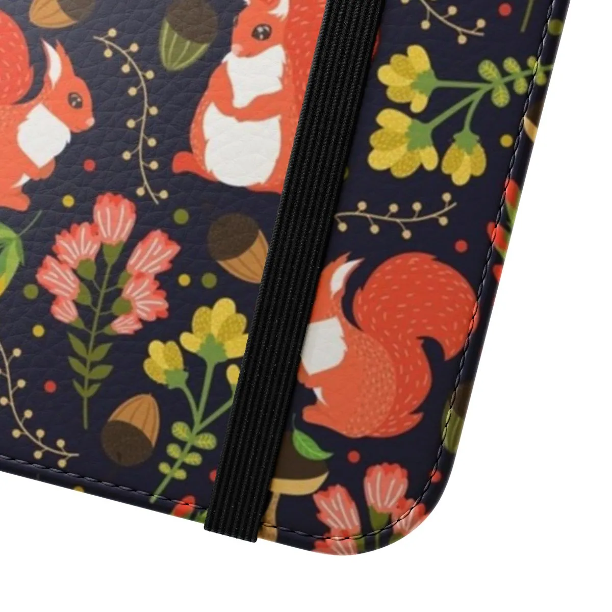 Charming Squirrel-Themed Phone Case for Nature Lovers