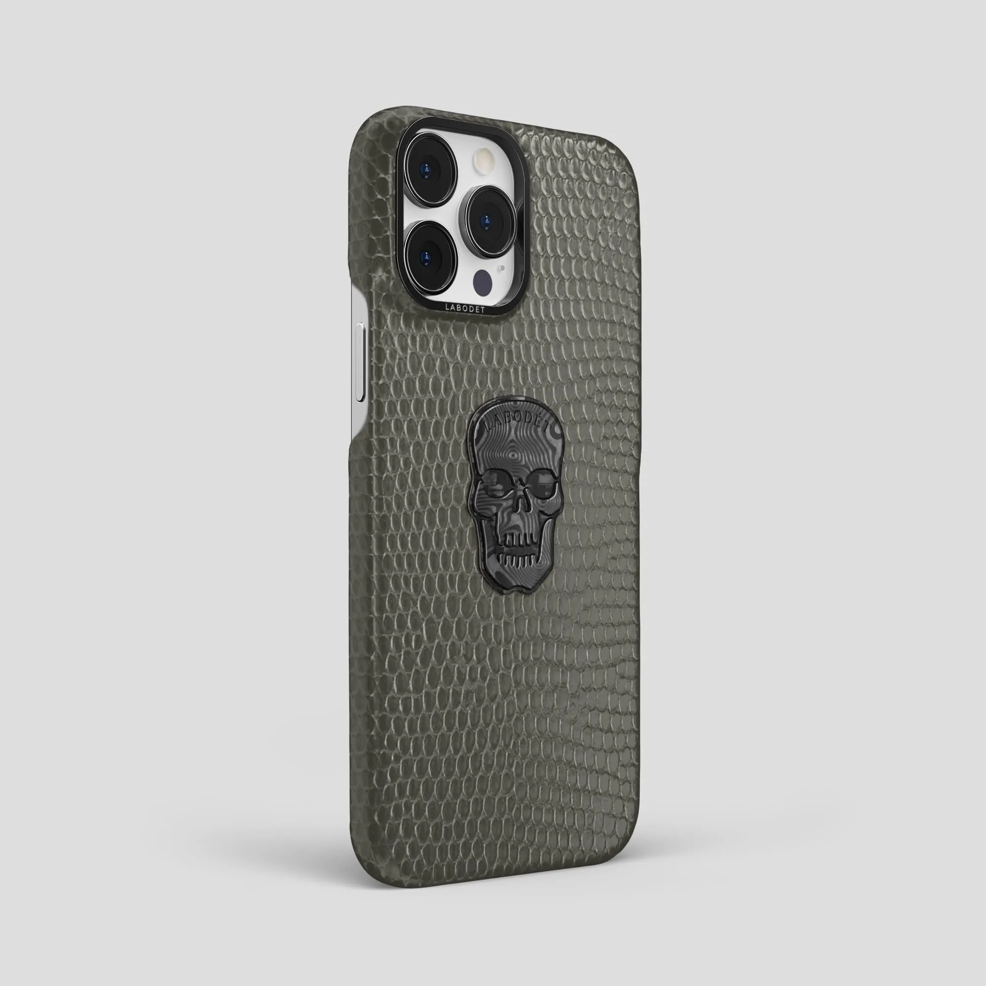 Classic Case With Carbon Skull For iPhone 14 Pro Max In Lizard