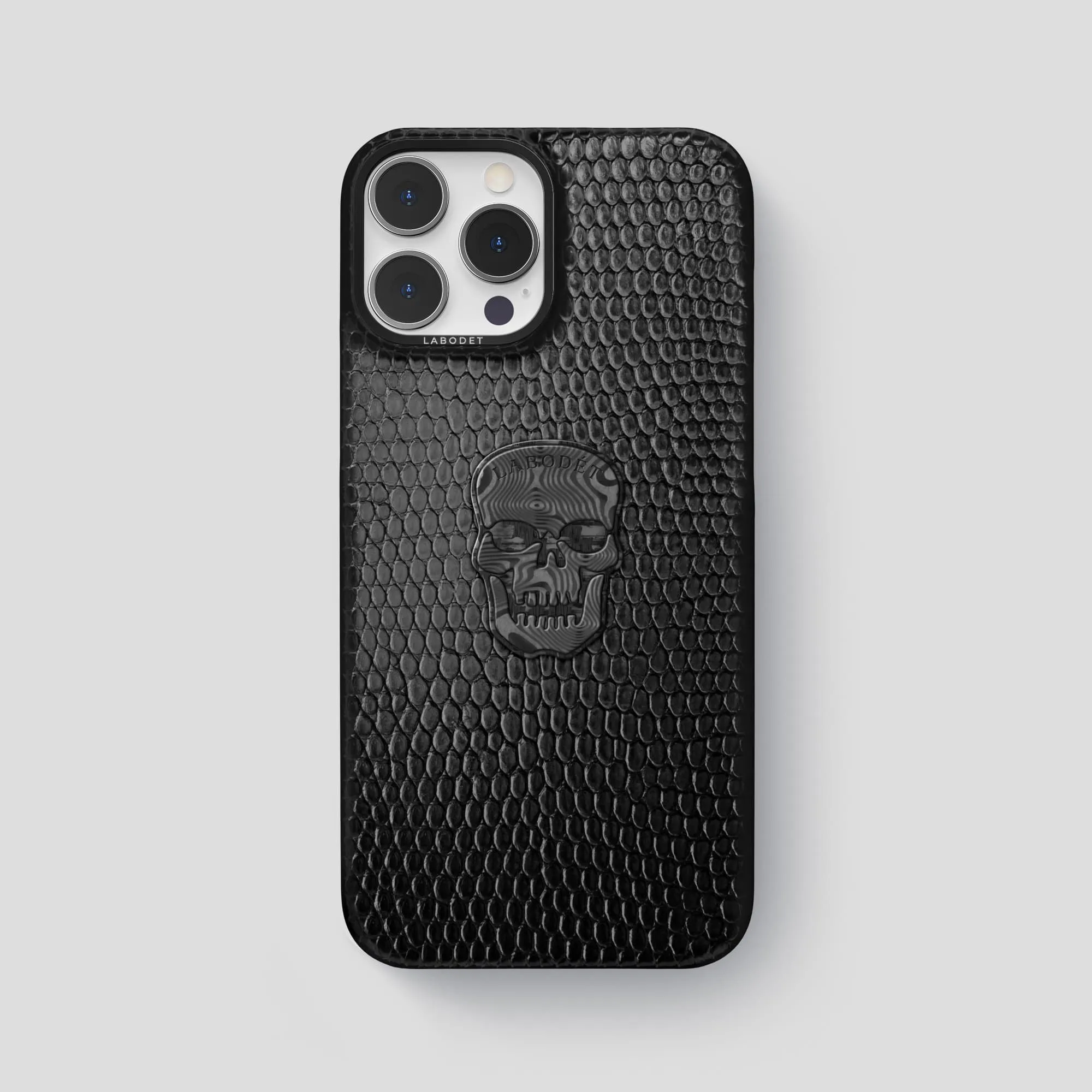 Classic Case With Carbon Skull For iPhone 14 Pro Max In Lizard