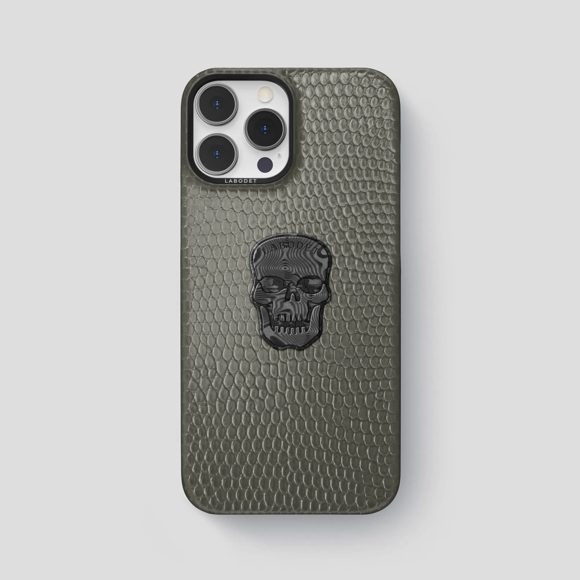Classic Case With Carbon Skull For iPhone 14 Pro Max In Lizard
