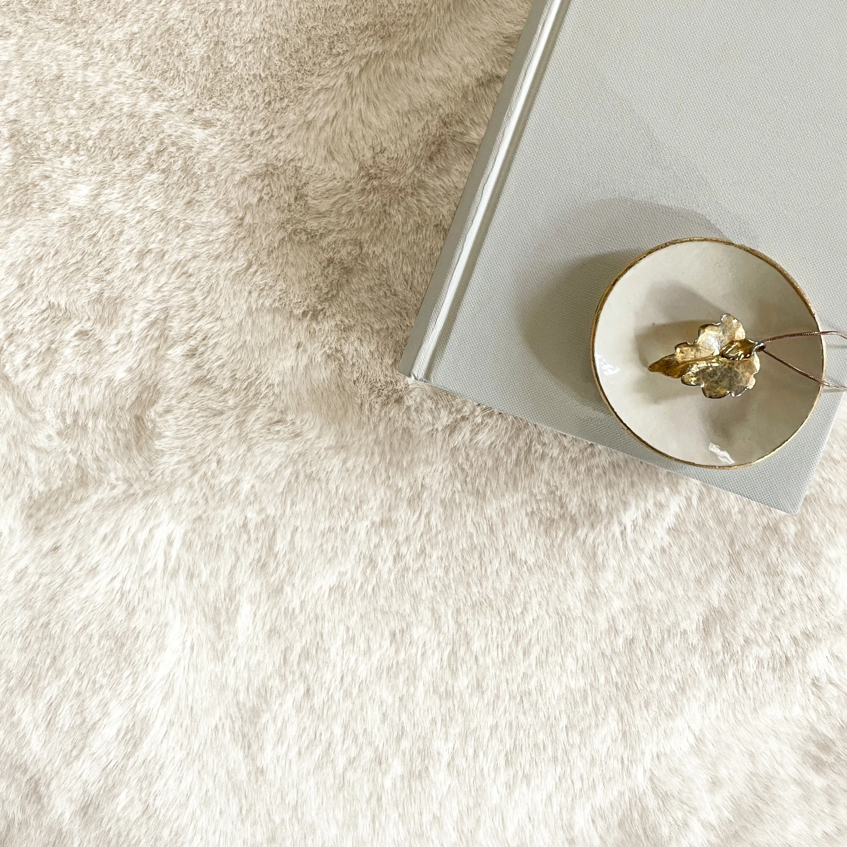 Cozy Fur - Ivory