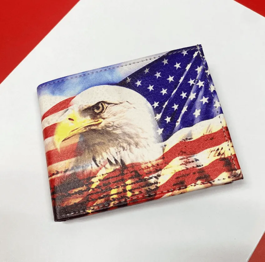 CTM® Men's Vegan Leather Eagle American Flag Print Bifold Wallet