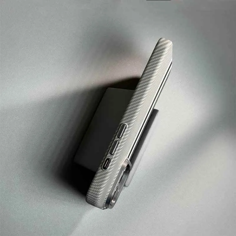 Cute Phone Cases for iPhone 12, 13, 14, 15, and Pro Max models - Carbon Fibre Hard PC Armor Cover - TSP200