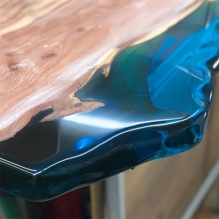 Deep Pour Epoxy - 2 inch - 2:1 Ratio - .75 Gallon Kit