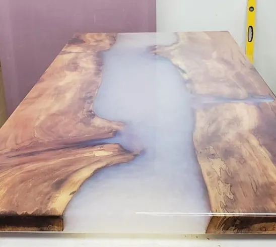 Deep Pour Epoxy - 2 inch - 2:1 Ratio - .75 Gallon Kit