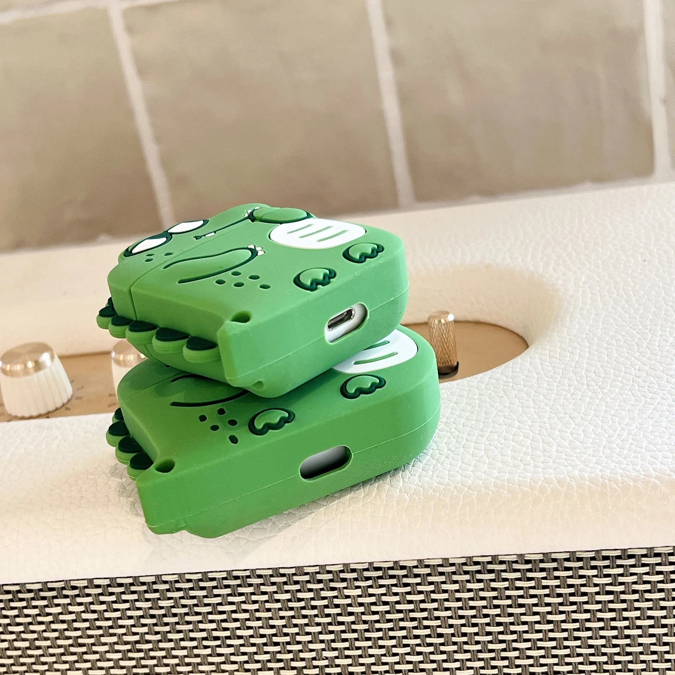 Dinosaur AirPods Case