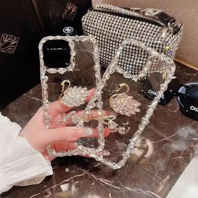 DIY diamond-encrusted transparent phone case