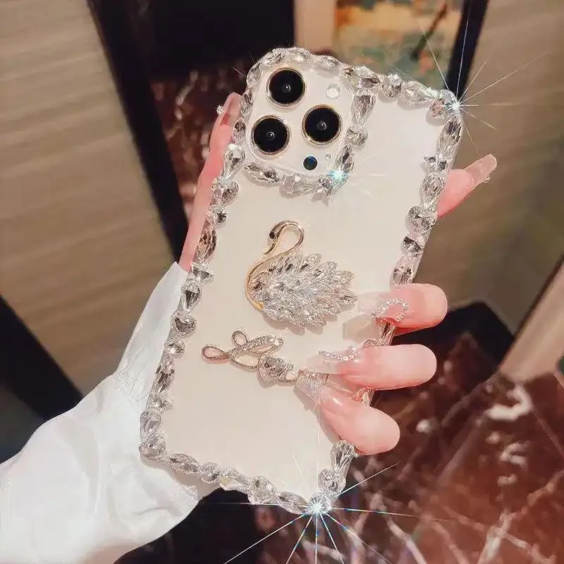 DIY diamond-encrusted transparent phone case
