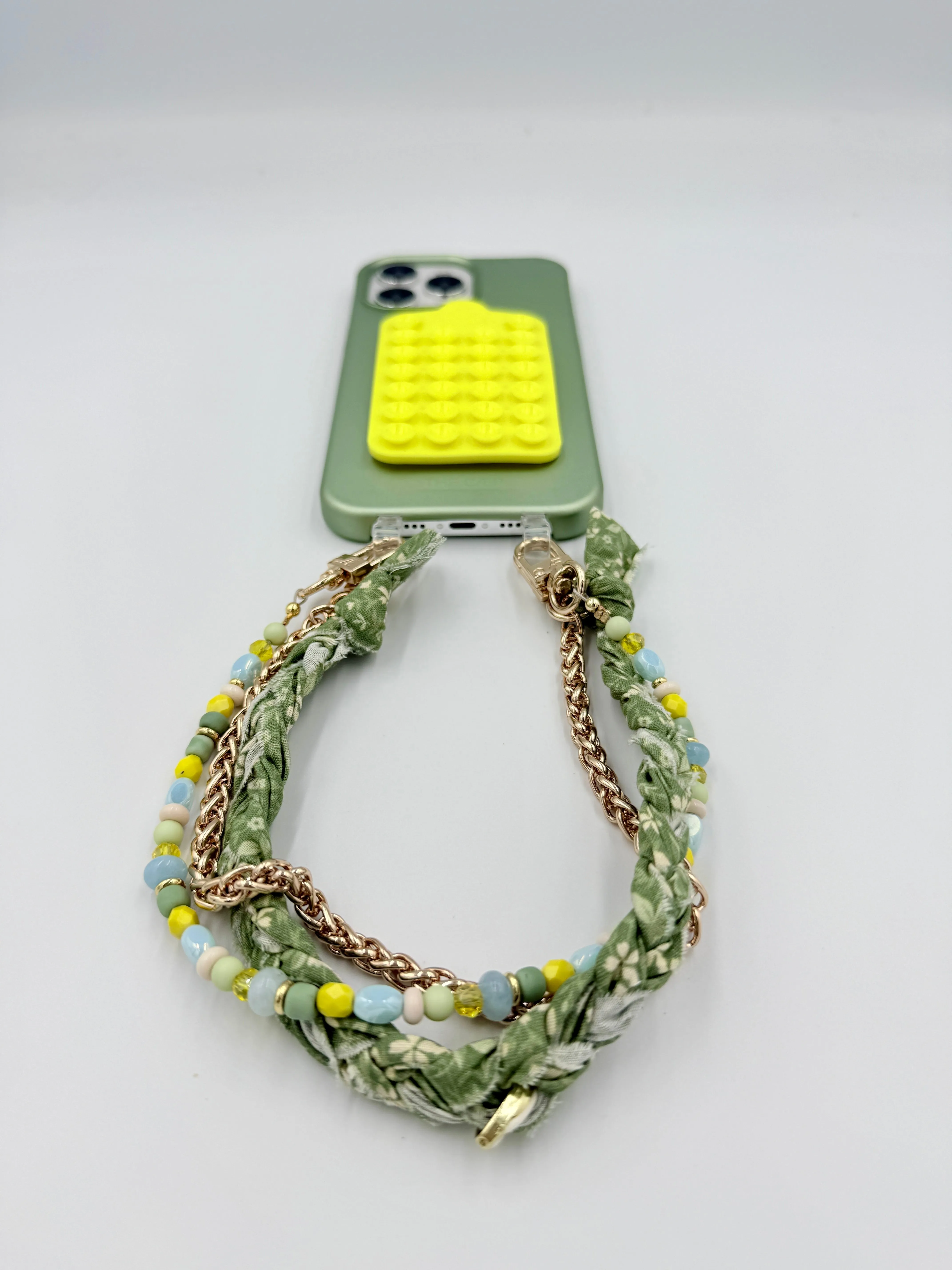 Evergreen   Willow Wristlet Bundle