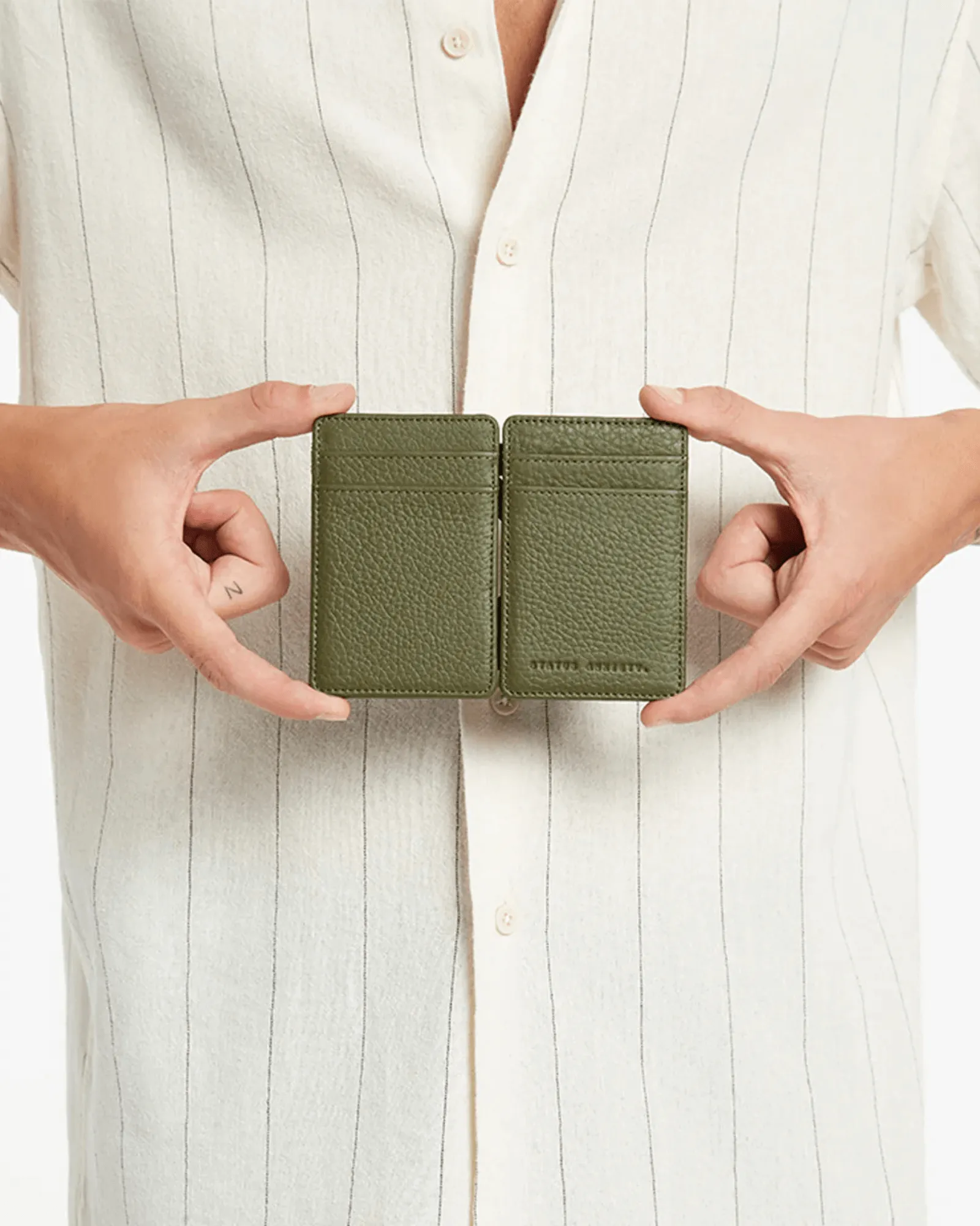 FLIP WALLET KHAKI LEATHER