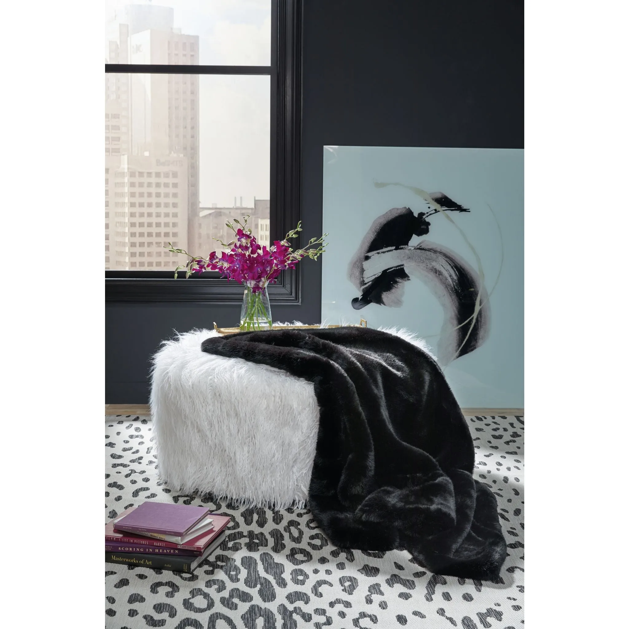Gariland Throw