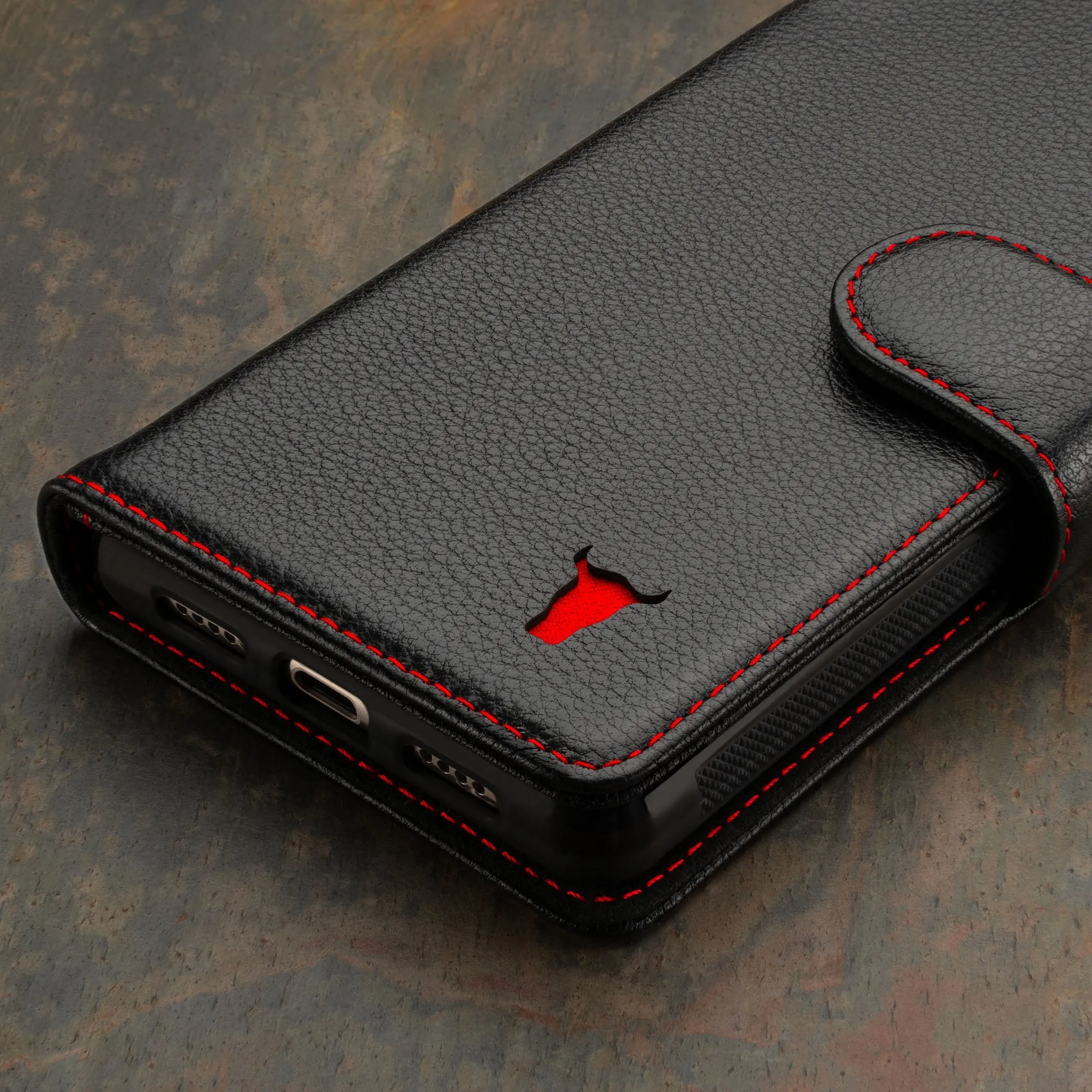 Google Pixel 8a Leather Wallet Case