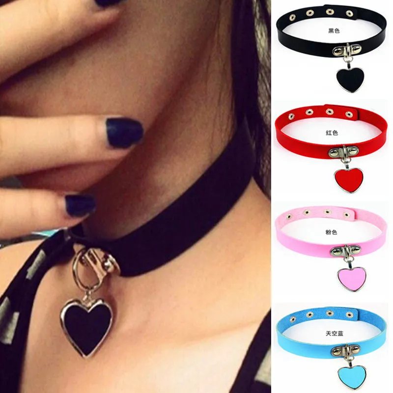 Heart Pendant Collar