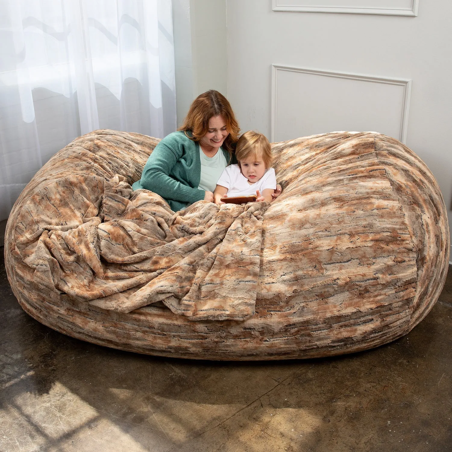 Jaxx Grand Lounger 7 Foot Bean Bag Sofa - Luxe Fur