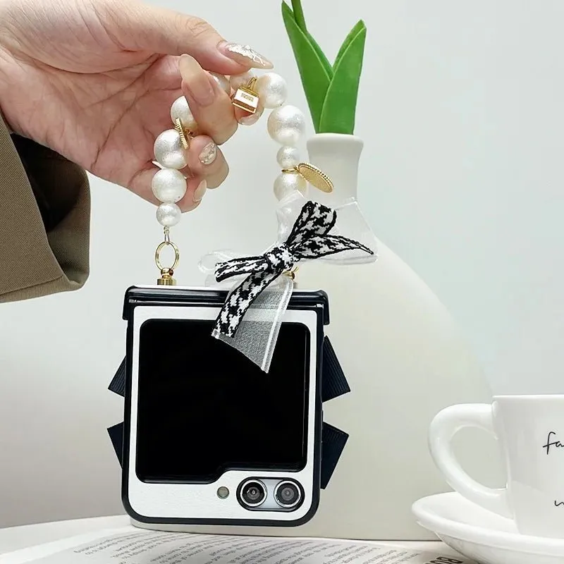 Kawaii Camellia Phone Case for Galaxy Flip