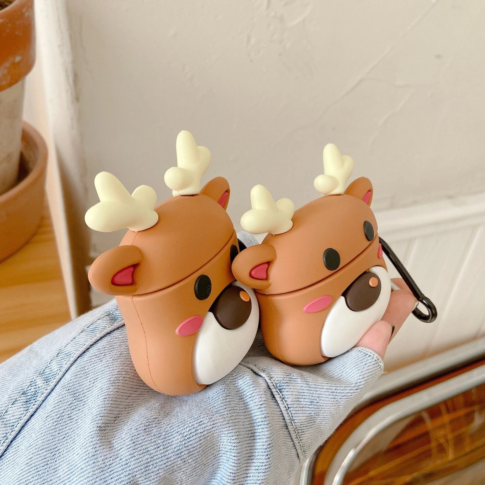 Kawaii Deer Airpod Cases