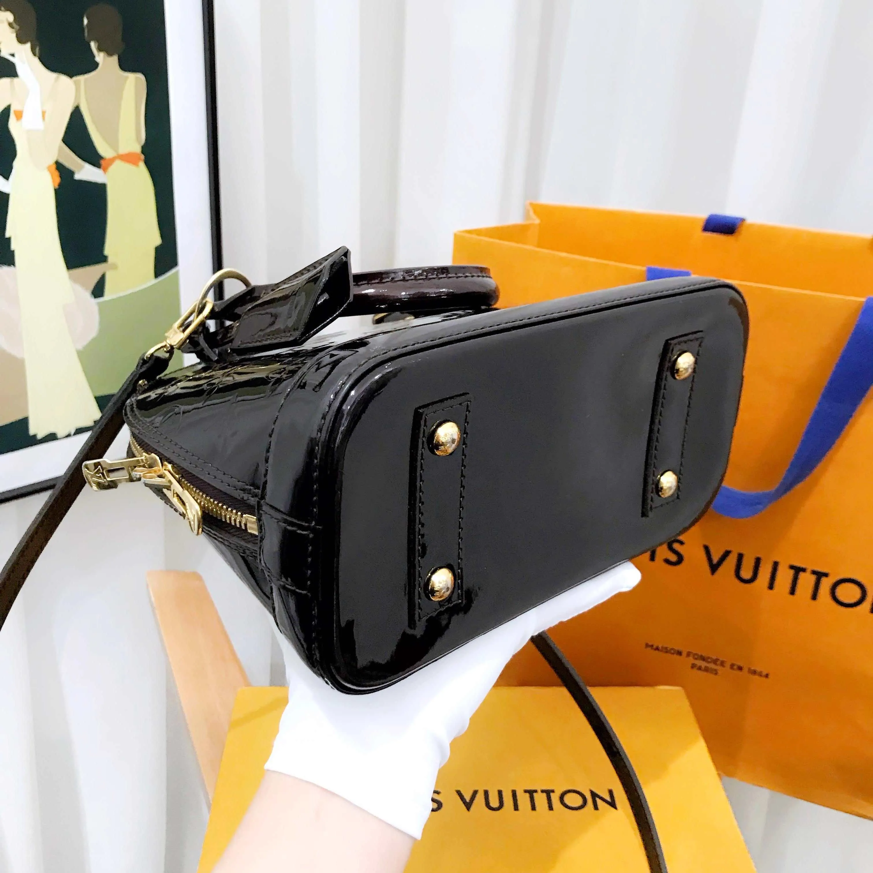 Louis Vuitton Alma BB Black Vernis Leather Two Way Bag