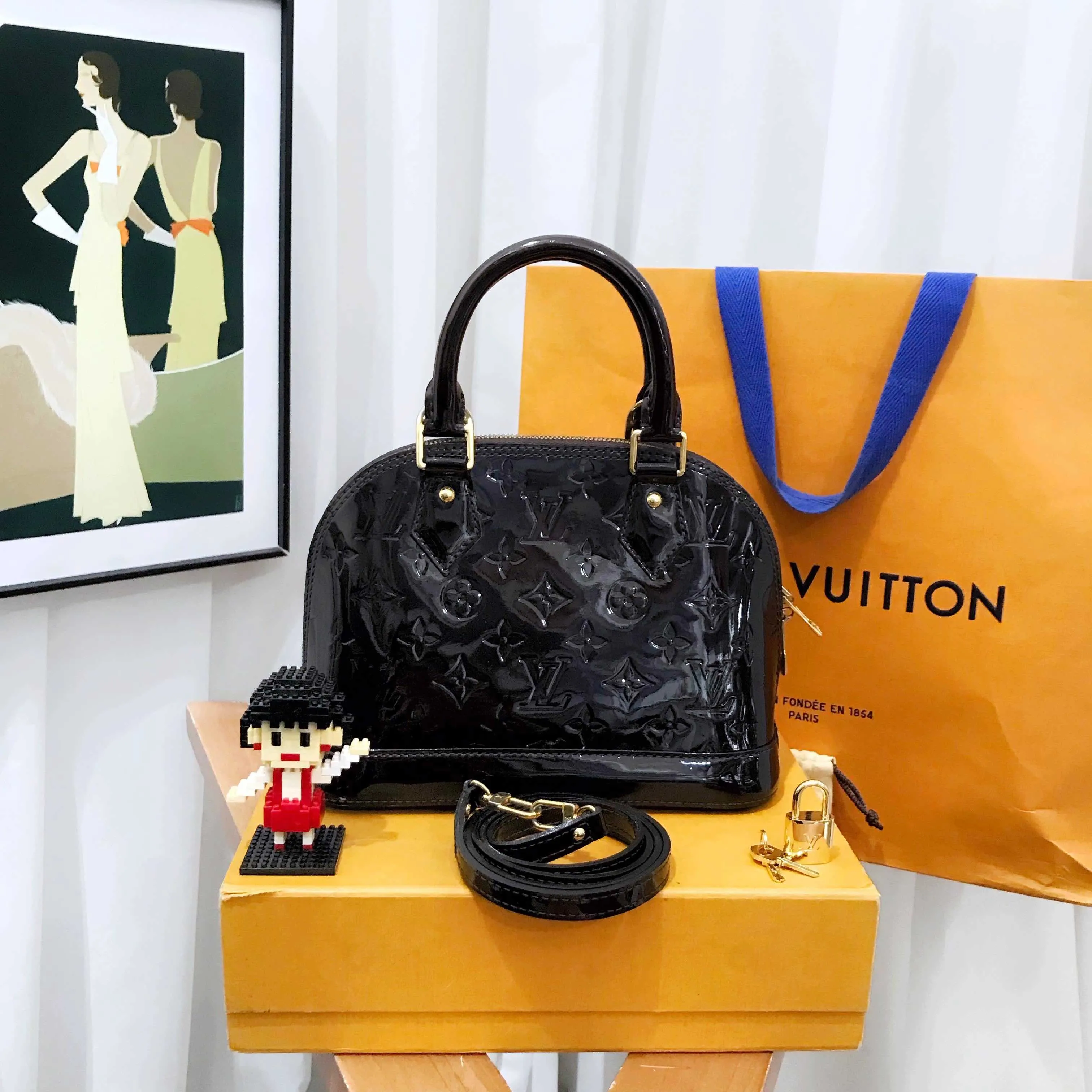 Louis Vuitton Alma BB Black Vernis Leather Two Way Bag