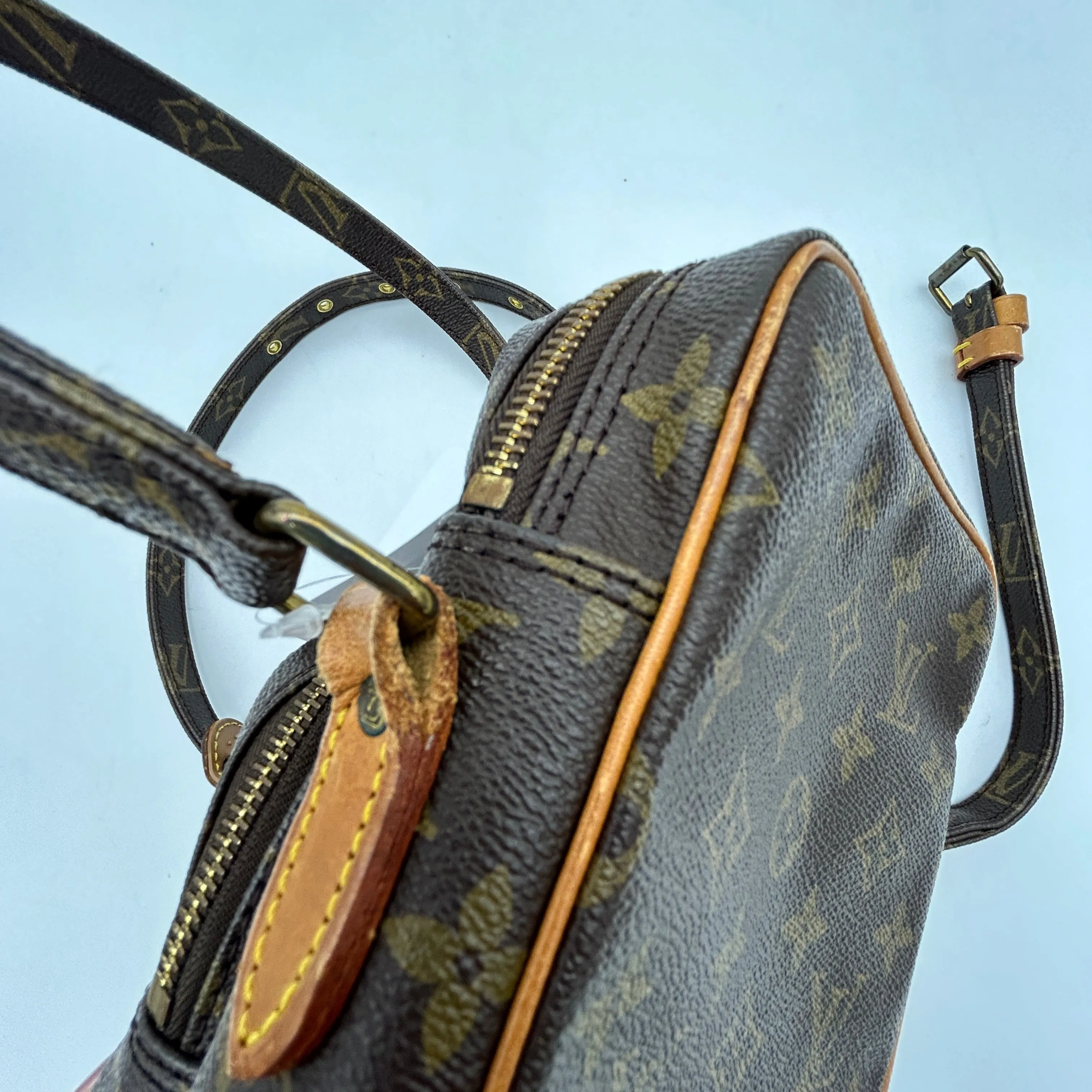 Louis Vuitton Monogram Brown Canvas Amazon Shoulder Bag Medium