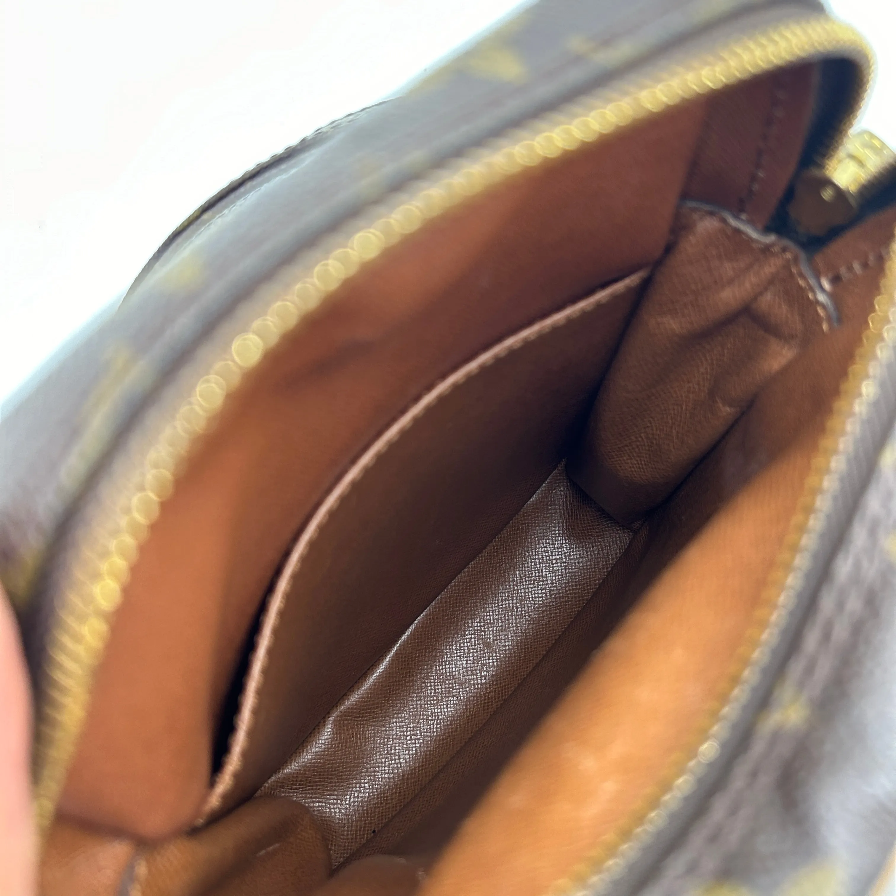 Louis Vuitton Monogram Brown Canvas Amazon Shoulder Bag Medium
