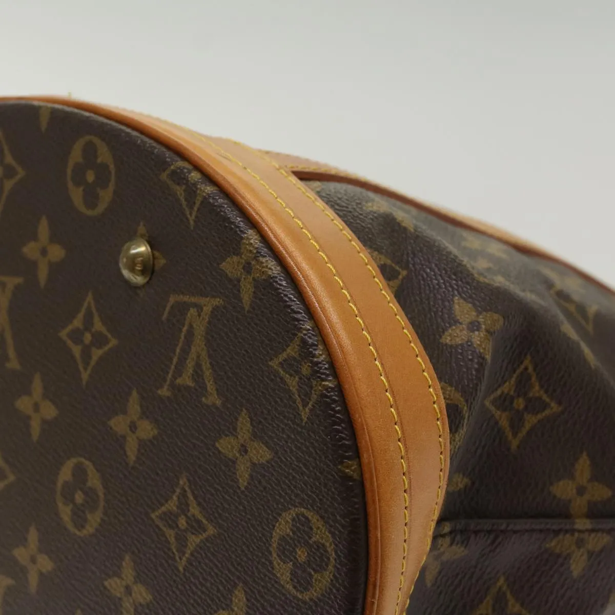 LOUIS VUITTON Monogram Bucket GM Shoulder Bag M42236 LV Auth 49236