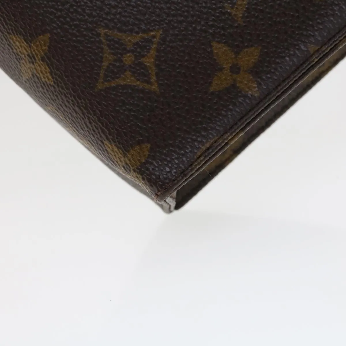 LOUIS VUITTON Monogram Poche Toilette 15 Pouch M47546 LV Auth 44652