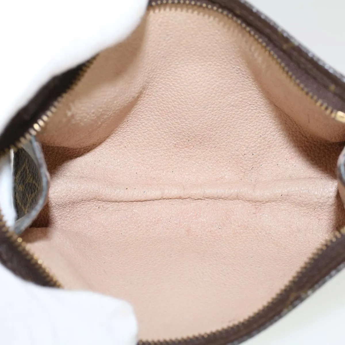 LOUIS VUITTON Monogram Poche Toilette 15 Pouch M47546 LV Auth 44652