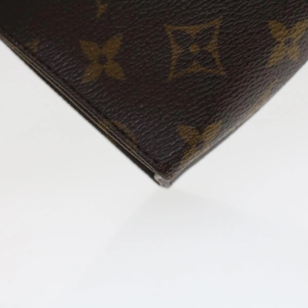 LOUIS VUITTON Monogram Poche Toilette 15 Pouch M47546 LV Auth 44652