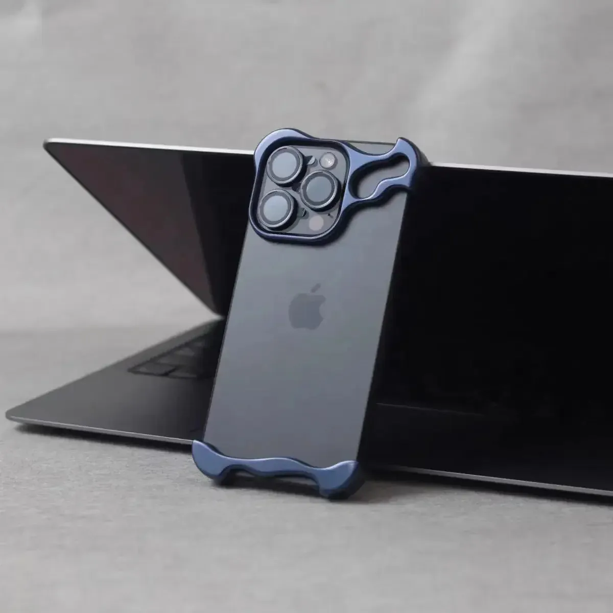 Luxury Shockproof Aluminum iPhone Bumper Case with Lens Protection