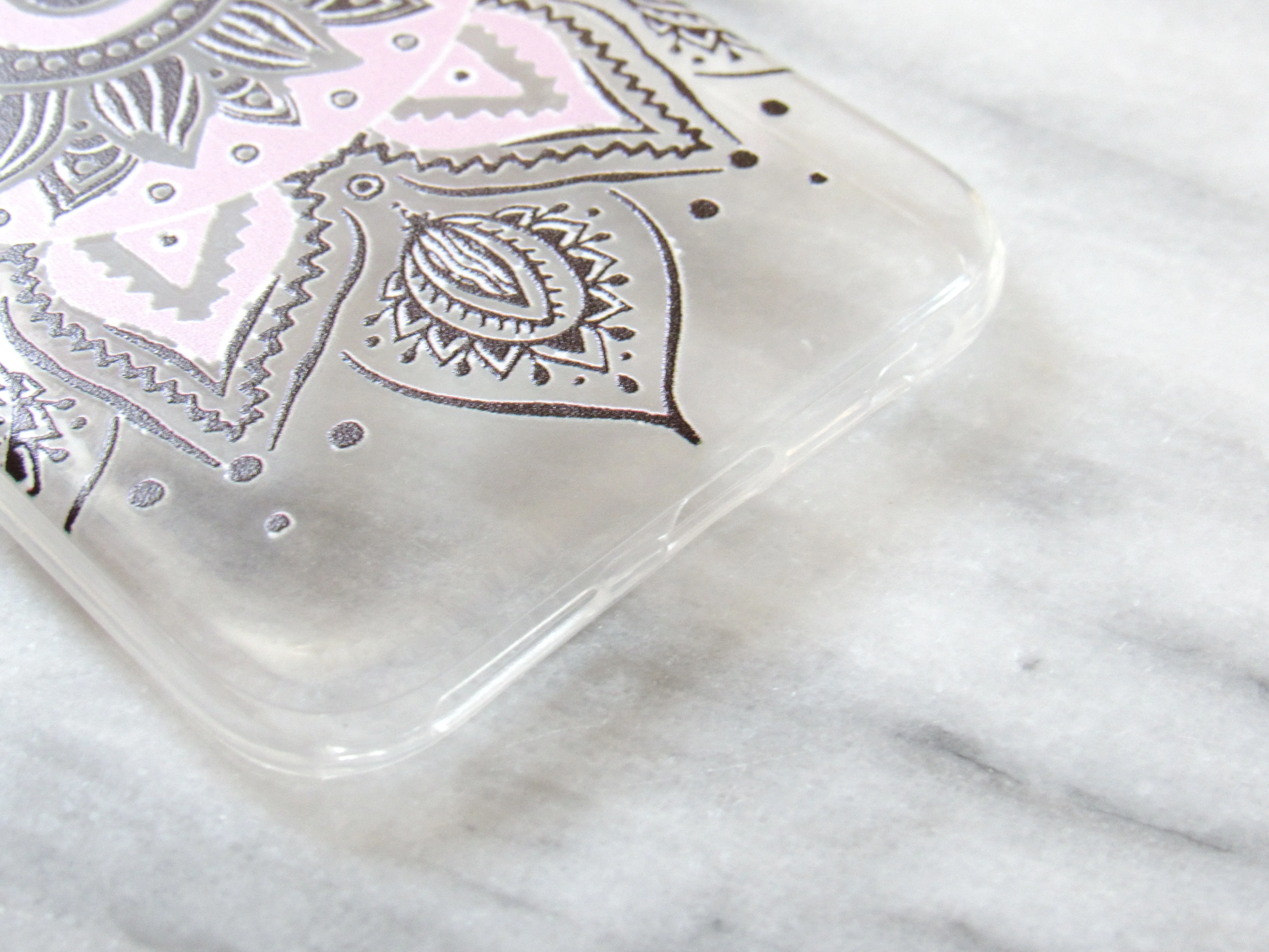 (New!) Lotus Mandala Cases (iPhone 6/6s)