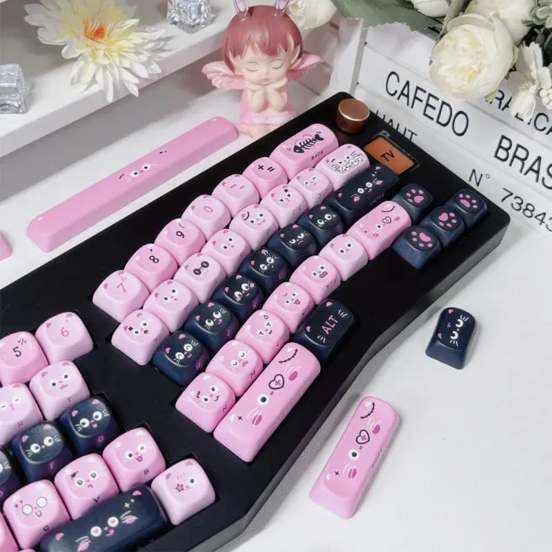 Pastel Goth Piggy Keycaps Set