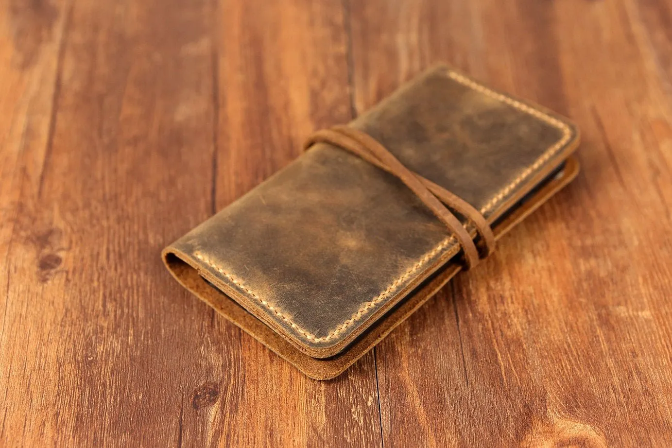 Personalized leather iPhone 16 15 14 13 12 11 Pro Max wallet case