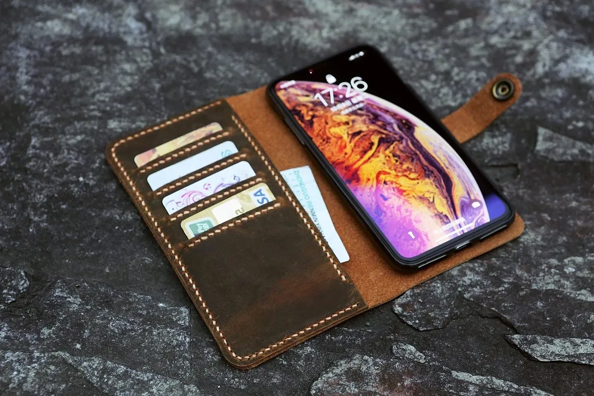 Personalized leather phone wallet for iPhone 16 15 14 13 12 11 Pro Max