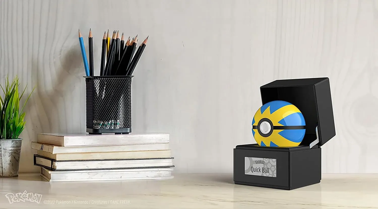 Pokemon Light-Up Die-Cast Quick Ball Replica
