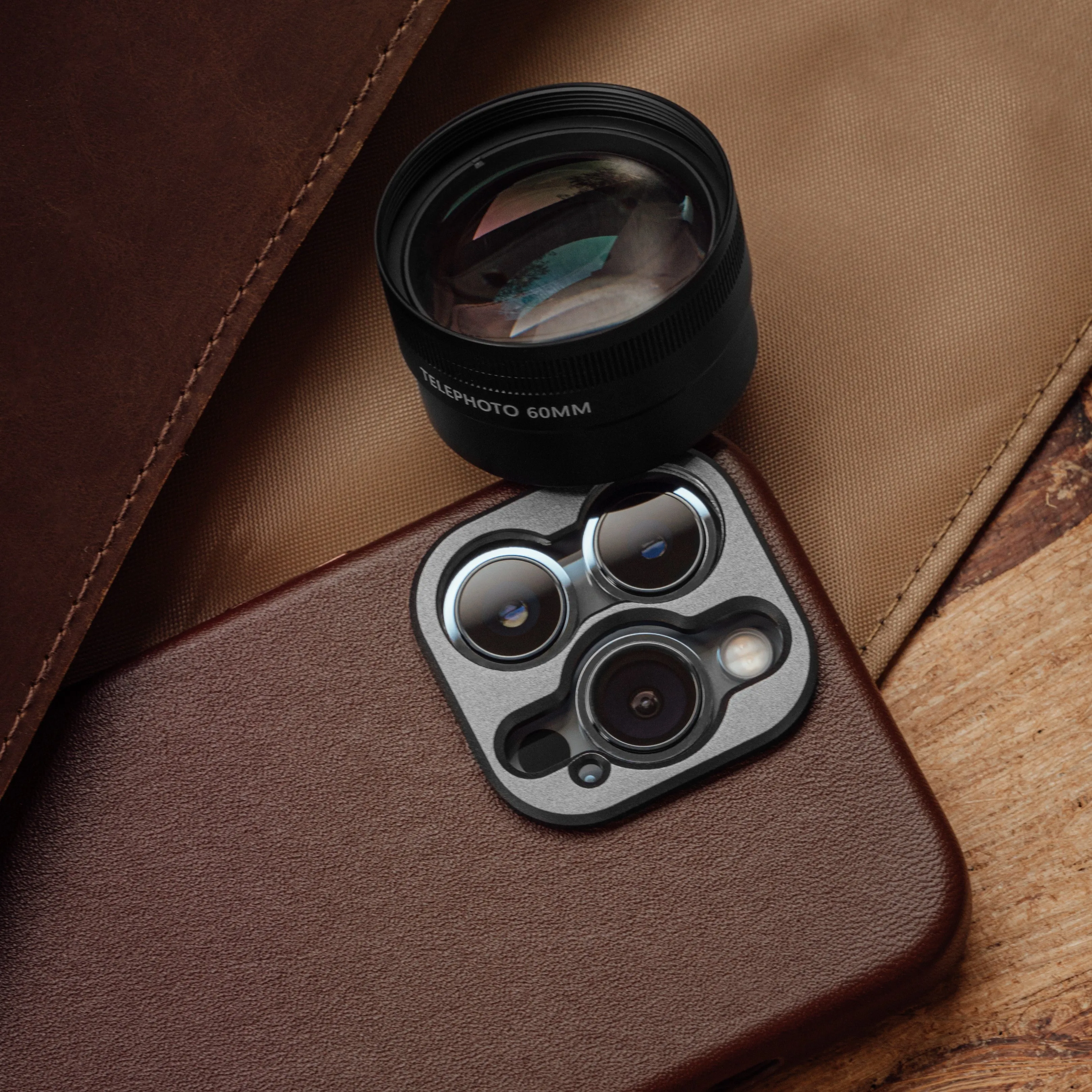 Pro Leather Case - iPhone 13 Pro - Brown