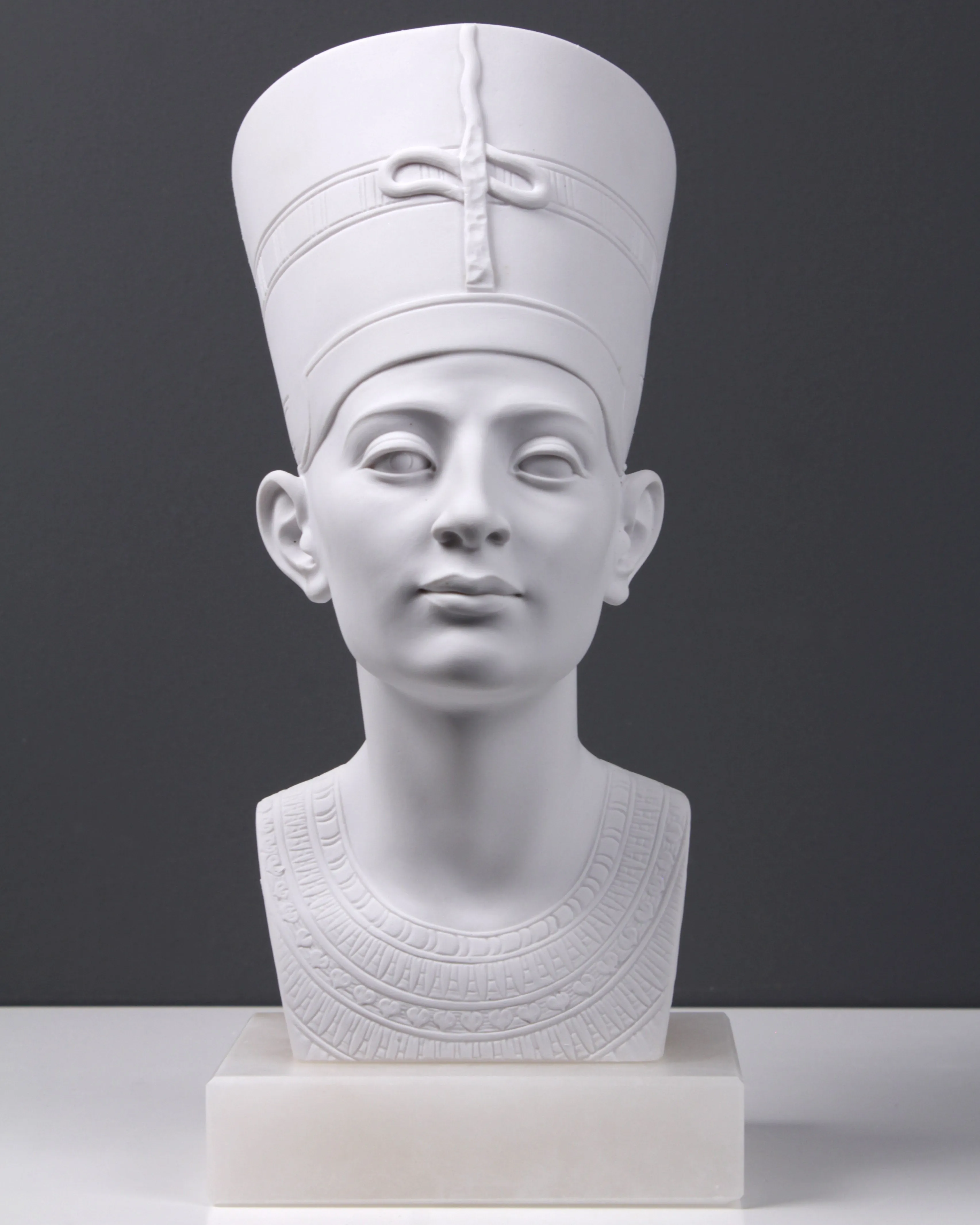 Queen Nefertiti Bust